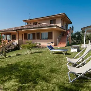 Bed & Breakfast Marilenia, Montescudo